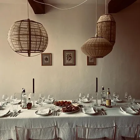 Bed and Breakfast La Hurre Montiron